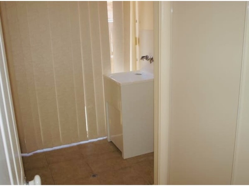 24 Corrimal Place, Sandstone Point QLD 4511