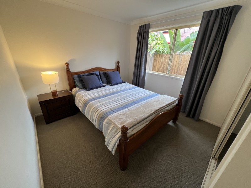 24 Corrimal Place, Sandstone Point QLD 4511