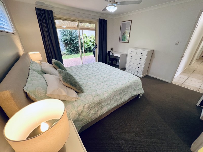 24 Corrimal Place, Sandstone Point QLD 4511