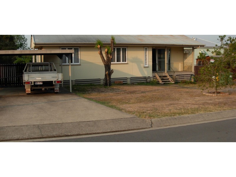 4 George St, Newtown QLD 4305