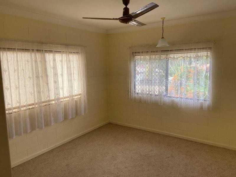 22 Kestrel St, Bayview Heights QLD 4868