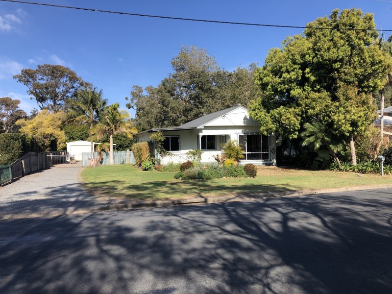 32 Camden Head Road, Dunbogan NSW 2443