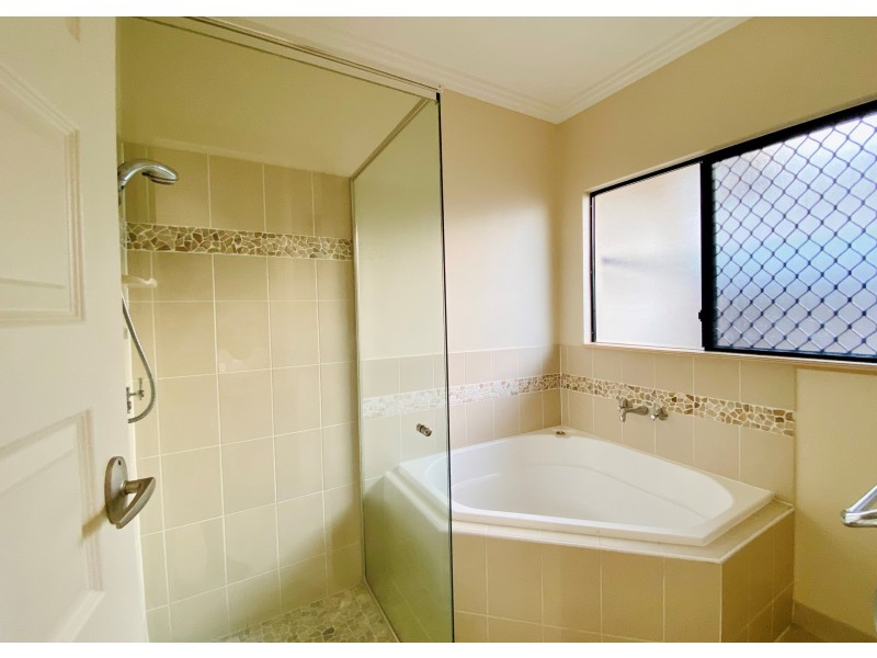 3 Burnham Street, Kirwan QLD 4817