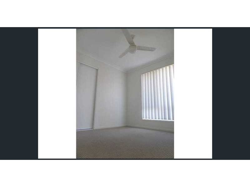 11 Lightening Street, Emerald QLD 4720