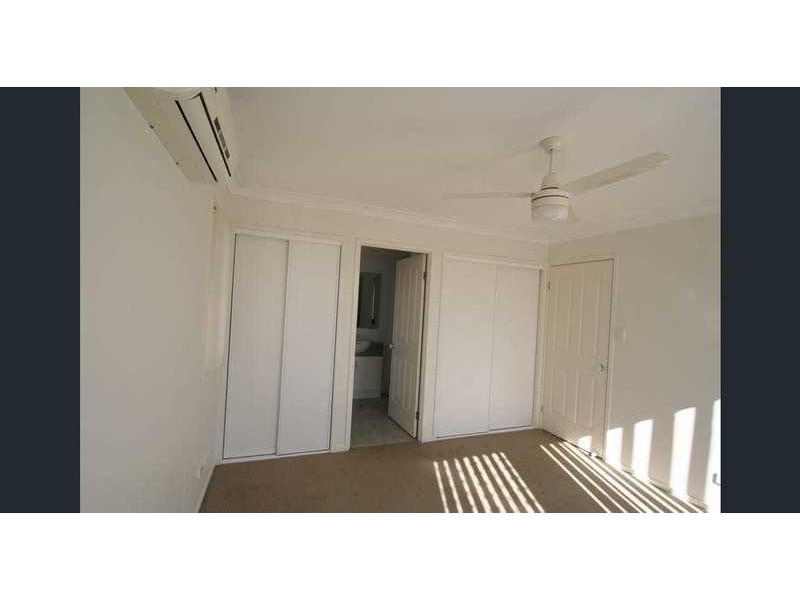 11 Lightening Street, Emerald QLD 4720