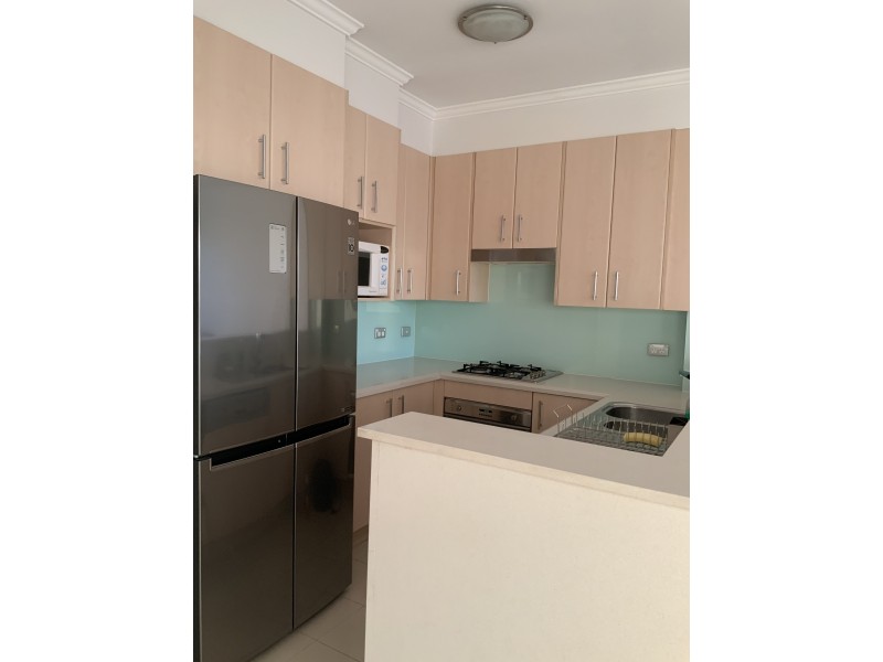 215/806 Bourke Street, Waterloo NSW 2017