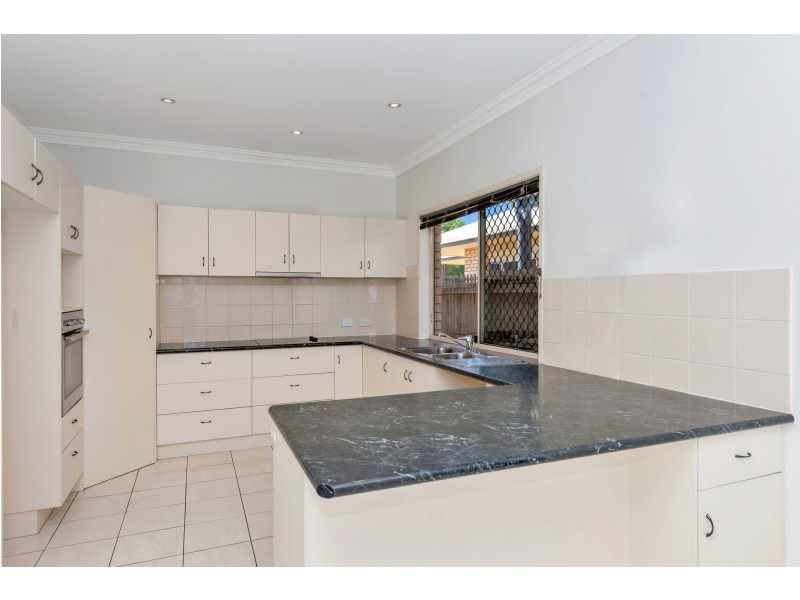 21 Bultarra Cresant, Kirwan QLD 4817