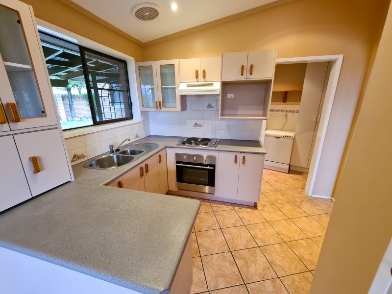 20 Albert St, Parkes NSW 2870