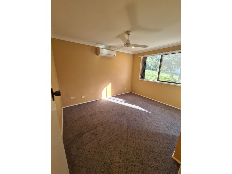 20 Albert St, Parkes NSW 2870