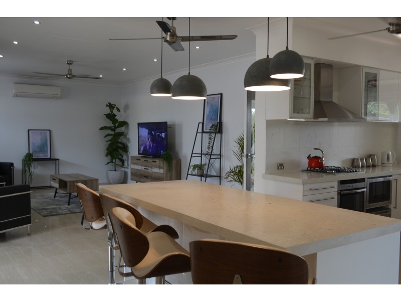 37 East Street, Mount Isa QLD 4825