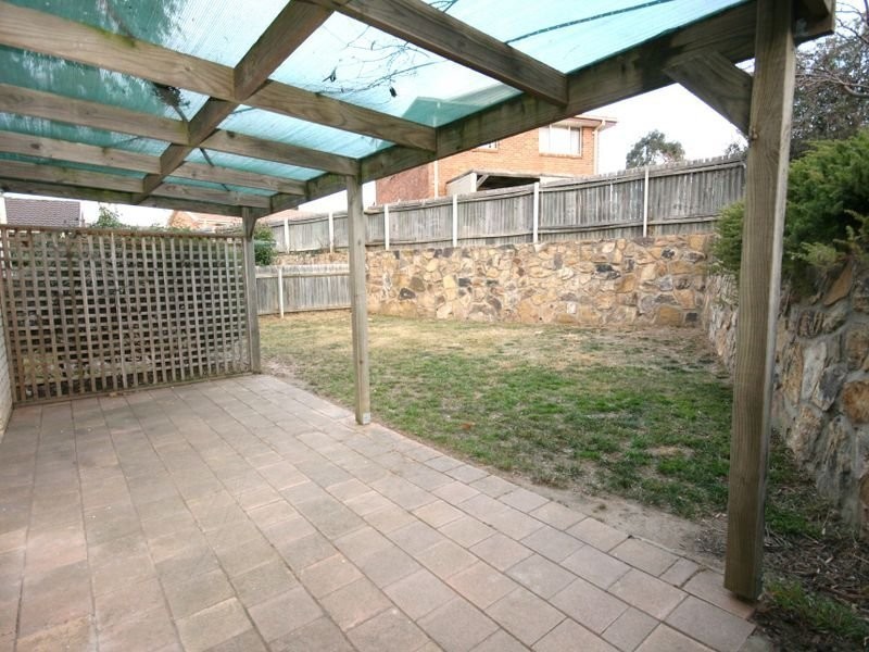 8 Patrick Brick Court, Queanbeyan East NSW 2620