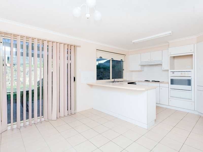 8 Patrick Brick Court, Queanbeyan East NSW 2620