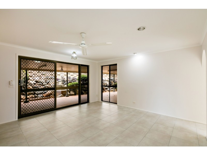 13-15 Bellbird Street, Bayview Heights QLD 4868