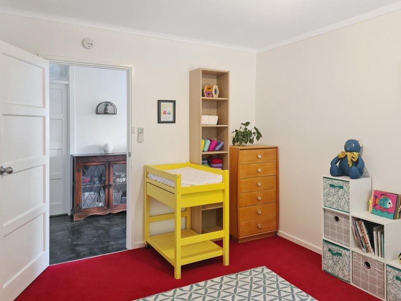 24 Centre Avenue, Eildon VIC 3713