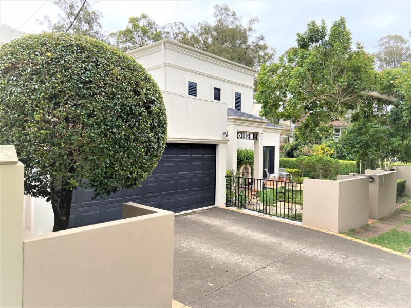 50 Baty Street, St Lucia QLD 4067