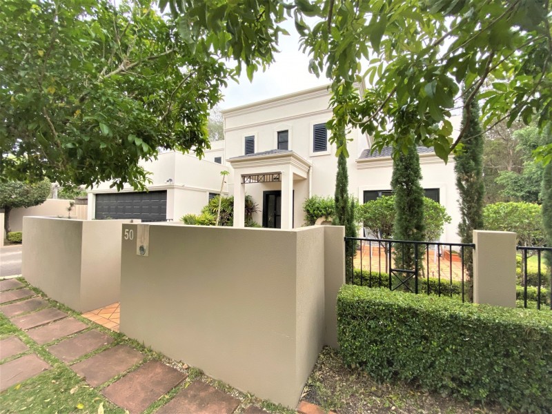 50 Baty Street, St Lucia QLD 4067