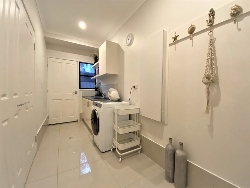 50 Baty Street, St Lucia QLD 4067