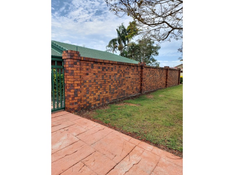 2 Balboa Court., Hollywell QLD 4216