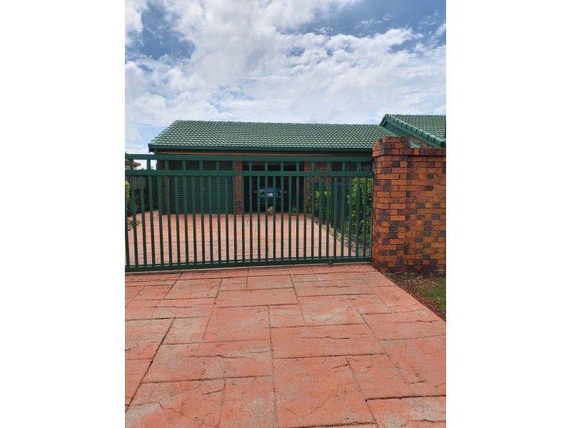 2 Balboa Court., Hollywell QLD 4216