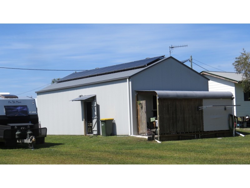 14 Regent Court, Cooloola Cove QLD 4580