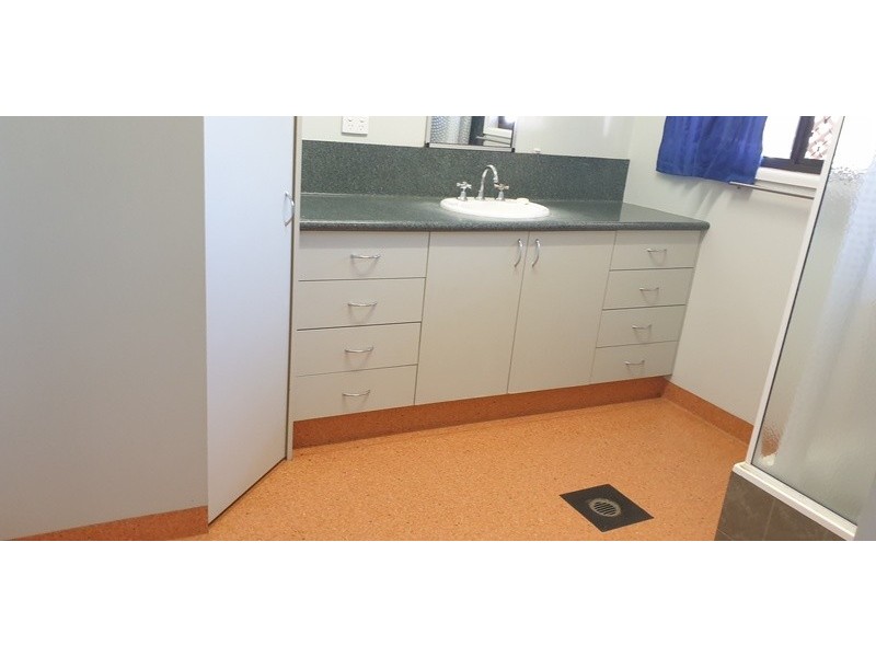 33 Pandanus Parade, Nanum QLD 4874