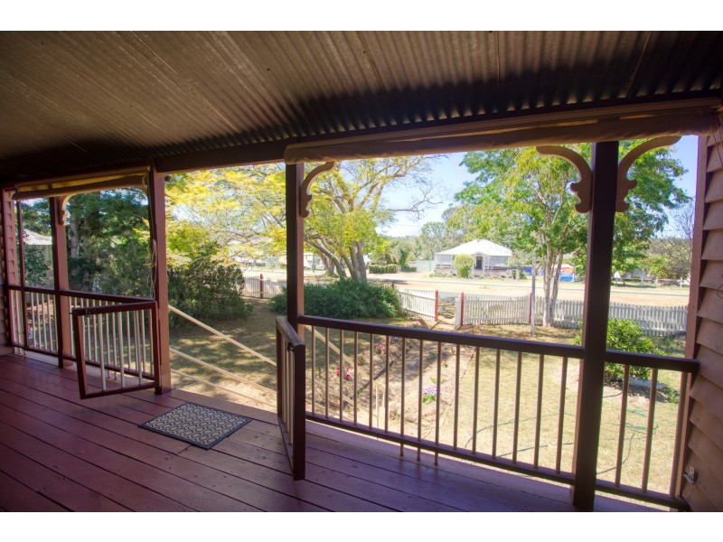 29 Gipps Street, East Nanango QLD 4615