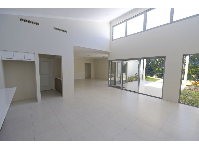 121 Grovedale Rd, Floreat WA 6014