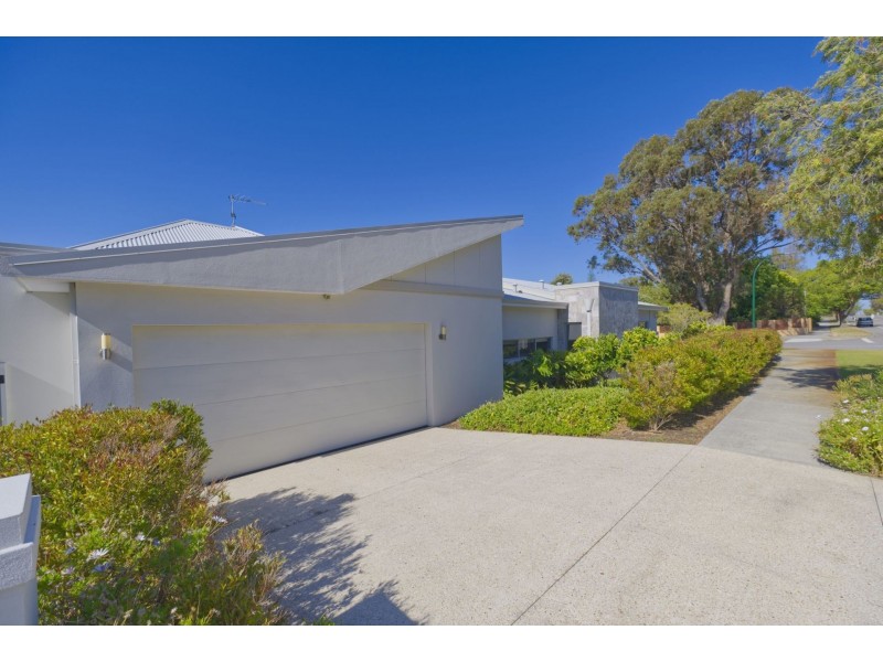 121 Grovedale Rd, Floreat WA 6014