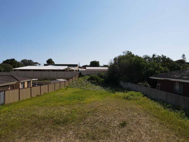 75 Currie Street, Waikiki WA 6169