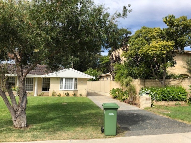 16A Genesta Crescent, Dalkeith WA 6009