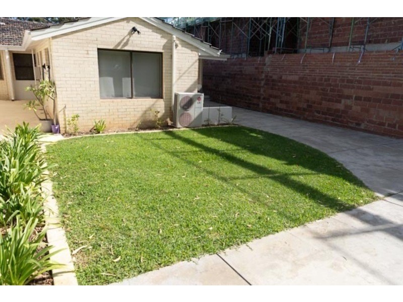 16A Genesta Crescent, Dalkeith WA 6009