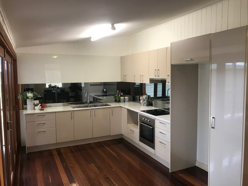 83 Bridgewater St, Morningside QLD 4170