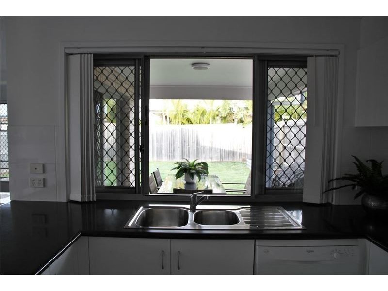 55 Cobblestone Avenue, Logan Reserve QLD 4133