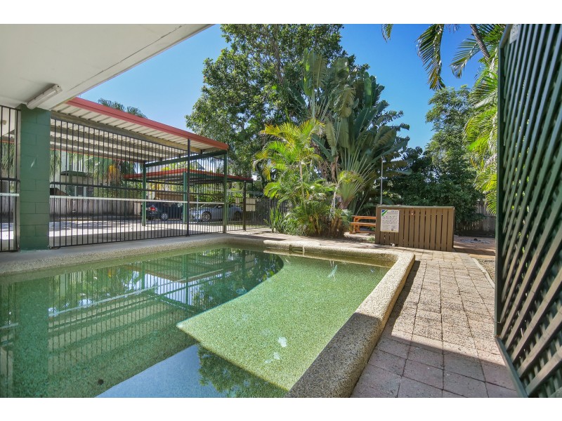 5/542 Varley Street, Yorkeys Knob QLD 4878