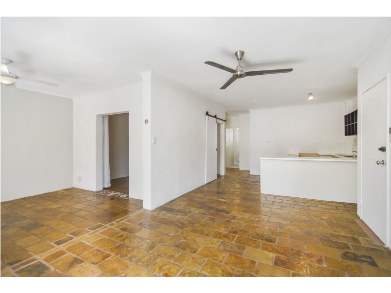 5/542 Varley Street, Yorkeys Knob QLD 4878