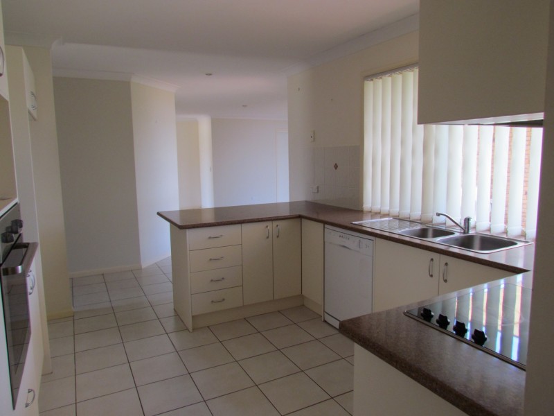 3 Tea-Tree Rise, Warwick QLD 4370