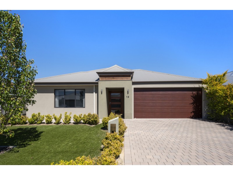 13 Ontario Grove, Success WA 6164