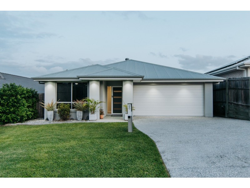 8 Preston Street, Ormeau Hills QLD 4208