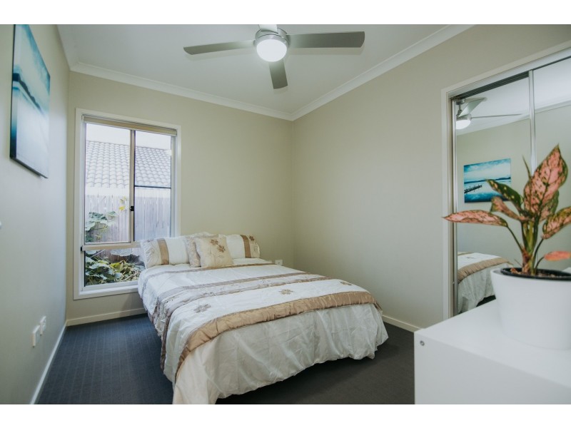 8 Preston Street, Ormeau Hills QLD 4208