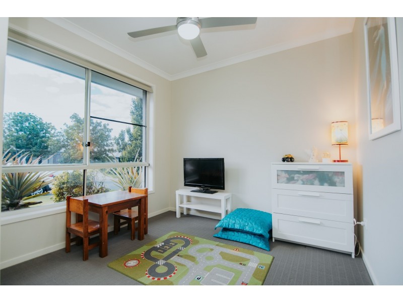 8 Preston Street, Ormeau Hills QLD 4208
