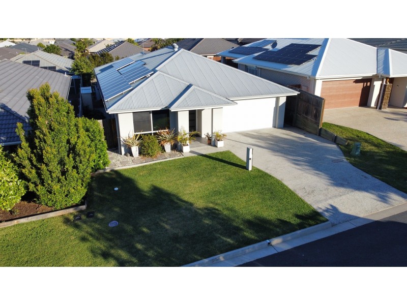 8 Preston Street, Ormeau Hills QLD 4208