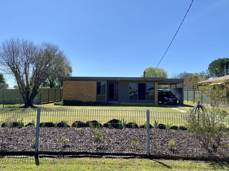 22 Flynn Avenue, Barraba NSW 2347