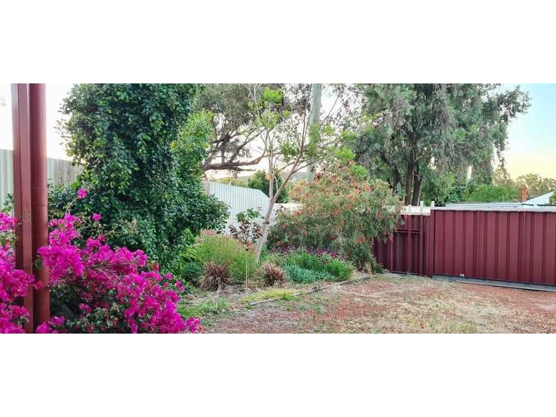25 Croke Avenue, Northam WA 6401