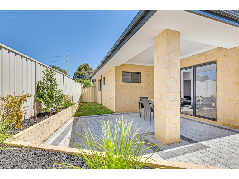 2a Parana crescent, Beechboro WA 6063