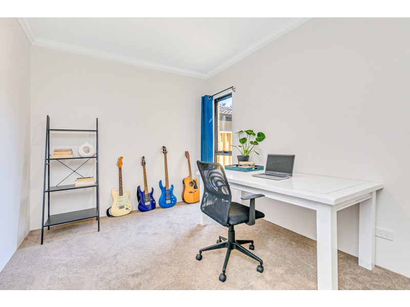 2a Parana crescent, Beechboro WA 6063