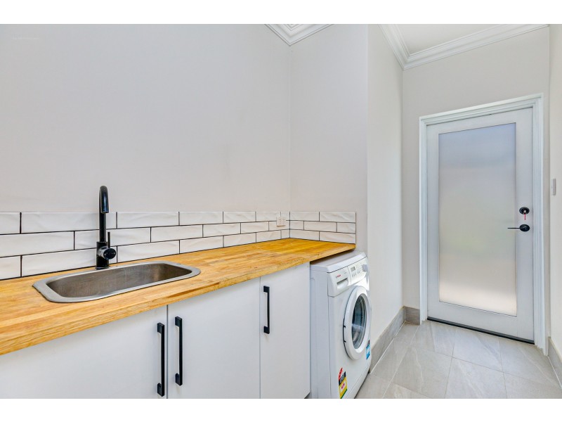 2a Parana crescent, Beechboro WA 6063