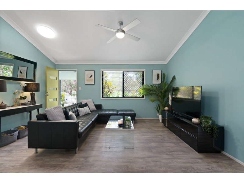 33 Dempsey Street, Russell Island QLD 4184