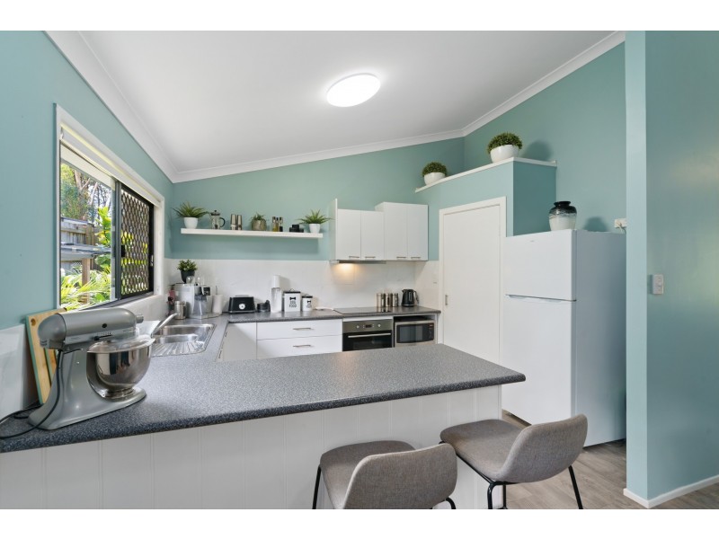 33 Dempsey Street, Russell Island QLD 4184