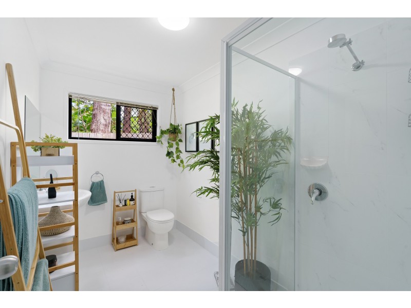 33 Dempsey Street, Russell Island QLD 4184