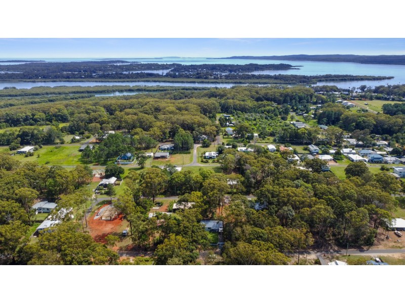 33 Dempsey Street, Russell Island QLD 4184